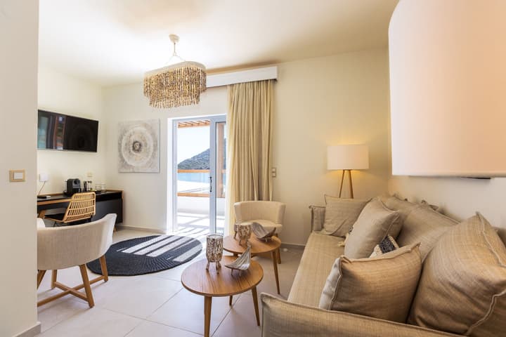 Nostos Beach Boutique Hotel