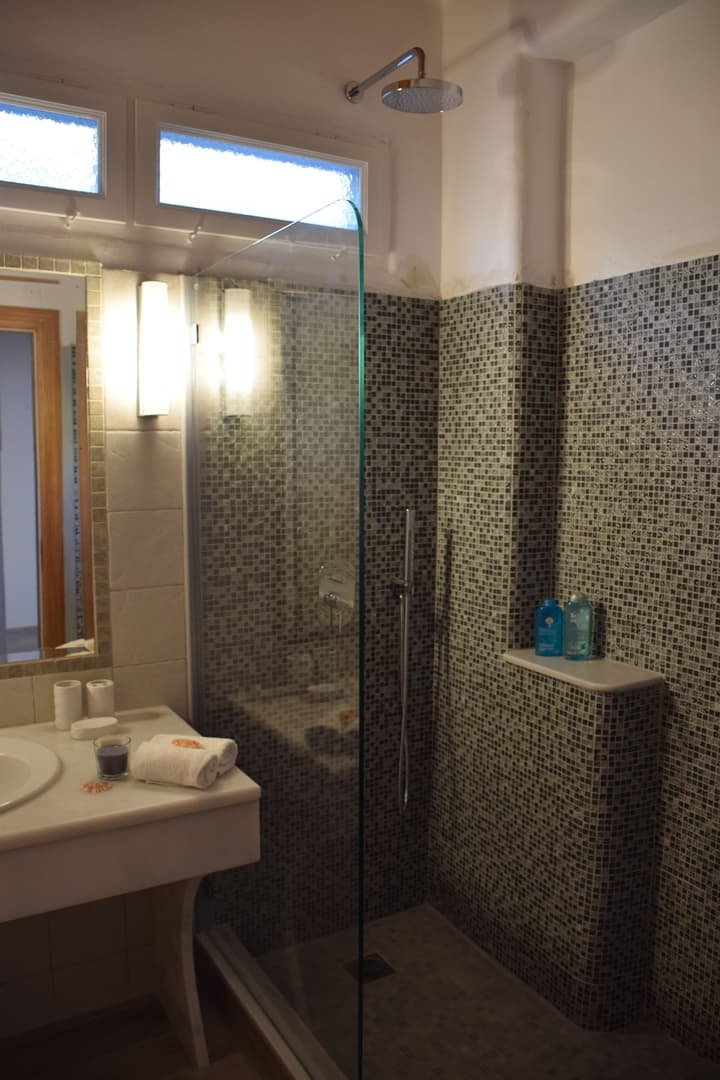 Andromeda Mykonos Villas & Suites