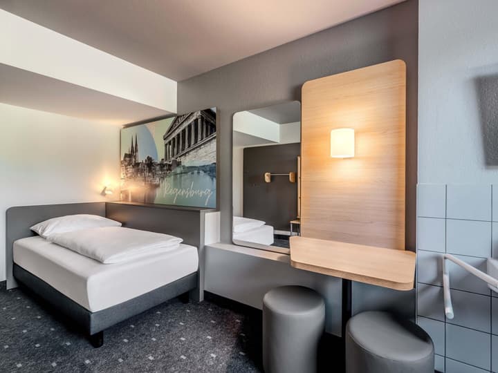 B&B HOTEL Regensburg-Ost