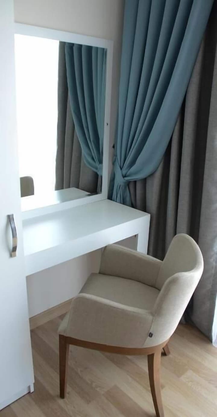 Parion House Hotel