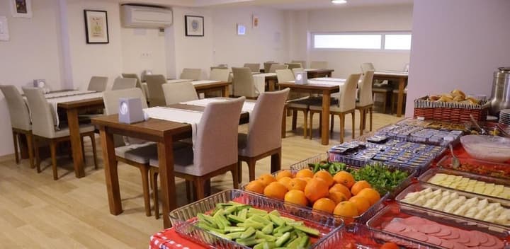 Parion House Hotel