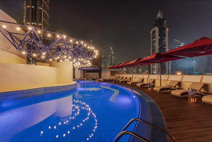 Leva Hotel and Suites, Mazaya Centre