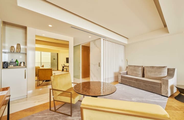 Savoy Palace - The Leading Hotels of the World - Savoy Signature