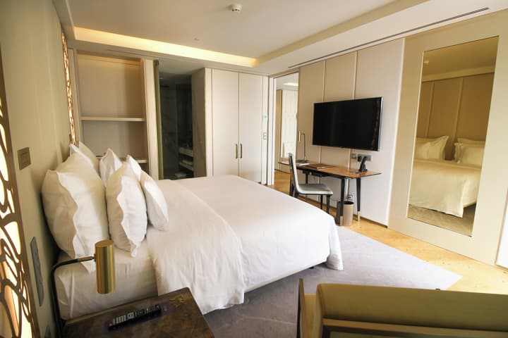 Savoy Palace - The Leading Hotels of the World - Savoy Signature