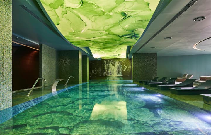 Savoy Palace - The Leading Hotels of the World - Savoy Signature
