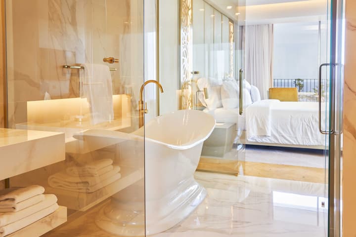 Savoy Palace - The Leading Hotels of the World - Savoy Signature