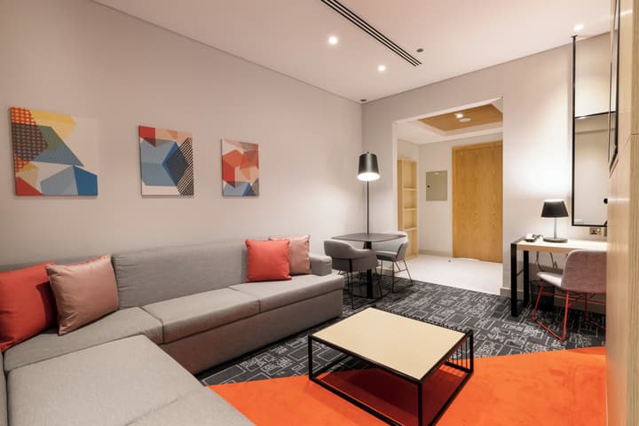 Studio M Arabian Plaza Hotel & Hotel Apartments