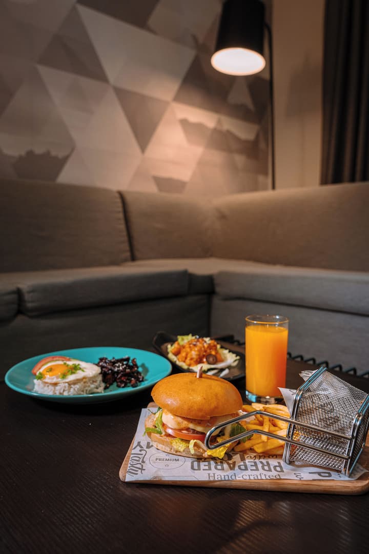 Studio M Arabian Plaza Hotel & Hotel Apartments