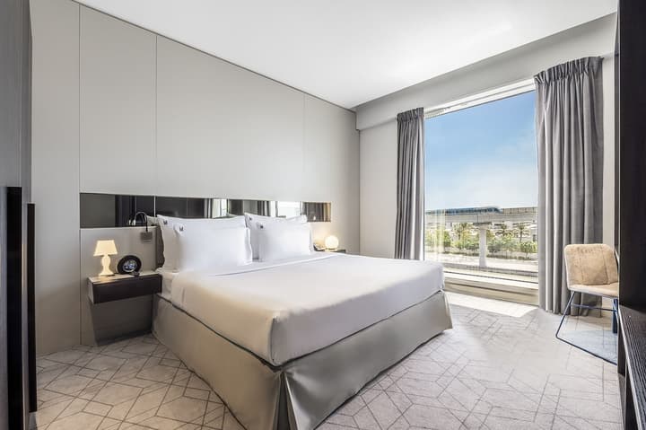 Studio M Arabian Plaza Hotel & Hotel Apartments