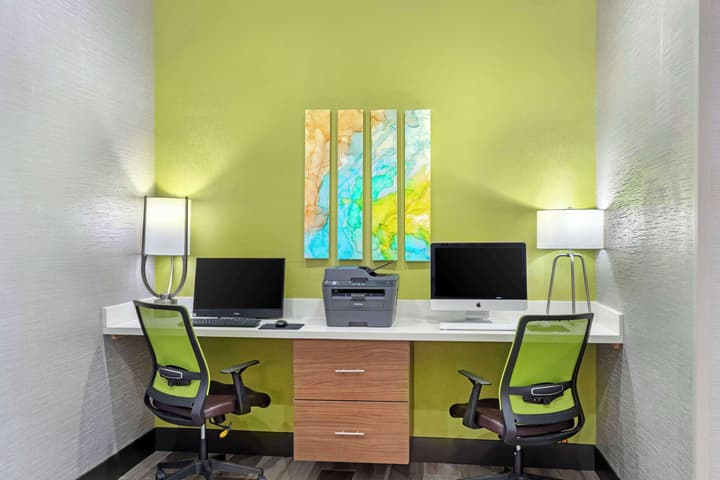Best Western Plus Medical Center