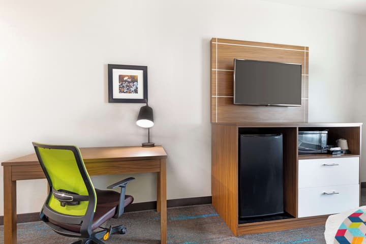 Best Western Plus Medical Center