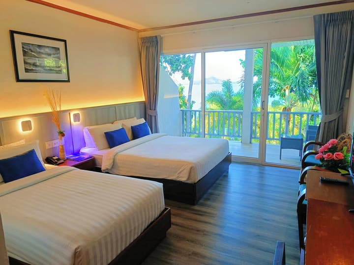 Coral Cliff Beach Resort Samui
