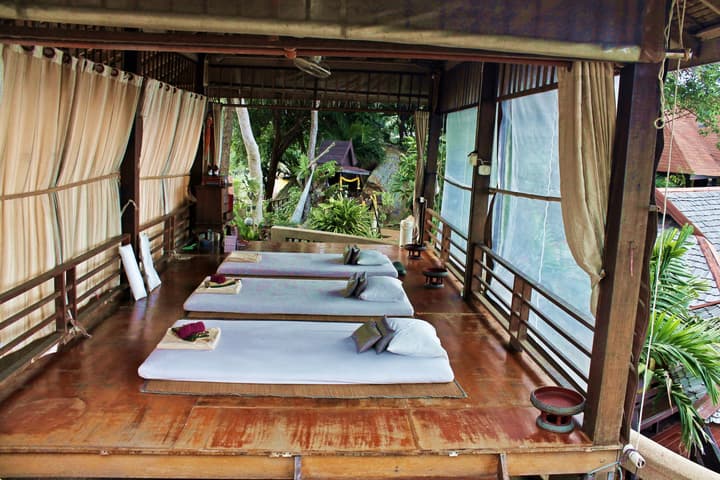 Coral Cliff Beach Resort Samui