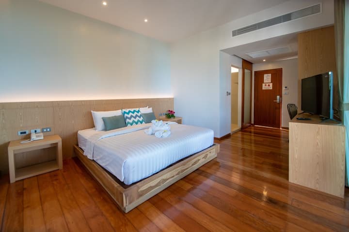 Coral Cliff Beach Resort Samui