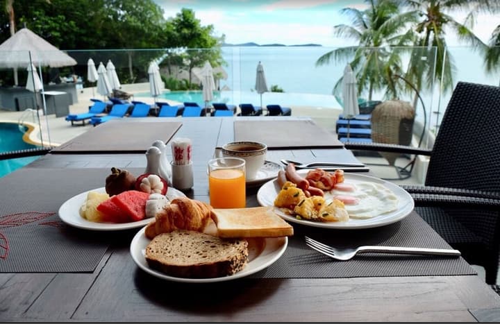 Coral Cliff Beach Resort Samui
