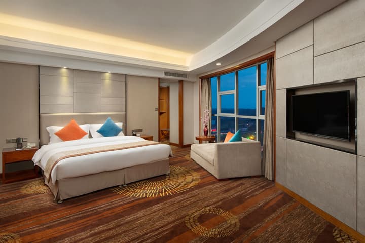 Zhangjiajie Huatian Hotel