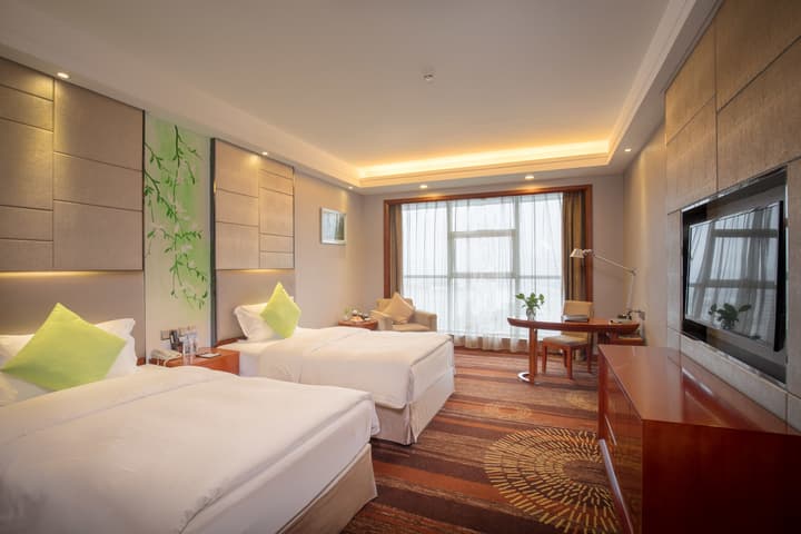 Zhangjiajie Huatian Hotel
