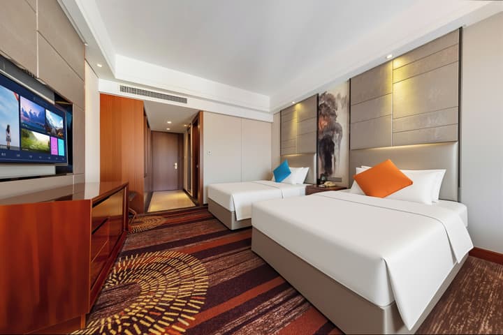 Zhangjiajie Huatian Hotel