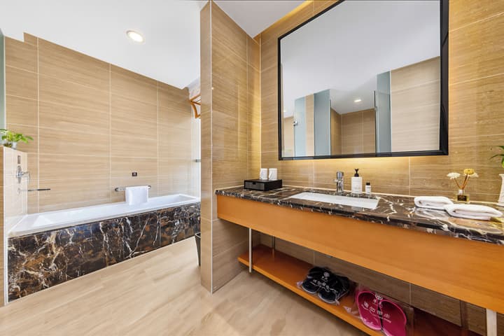 Zhangjiajie Huatian Hotel