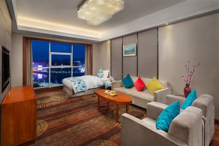 Zhangjiajie Huatian Hotel