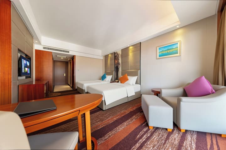 Zhangjiajie Huatian Hotel