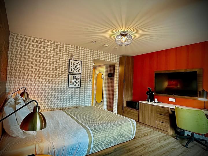 Quality Inn & Suites Thunder Bay Downtown