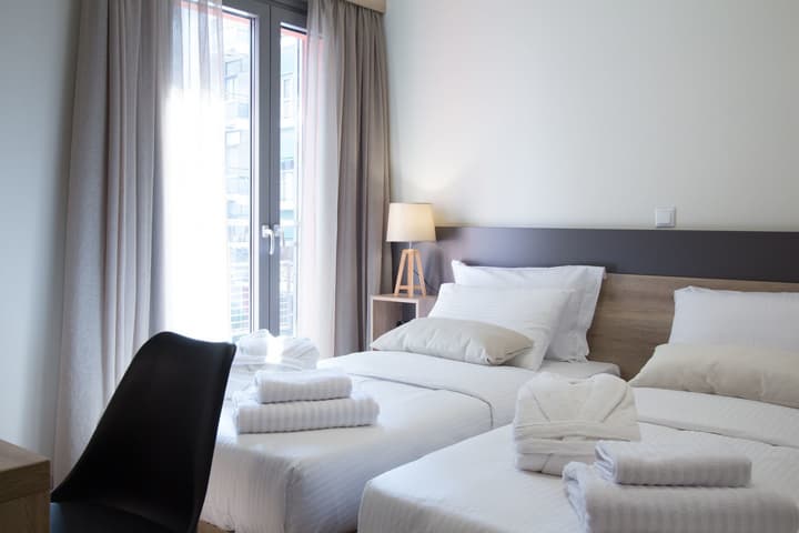 Hotel @ Syngrou Fix