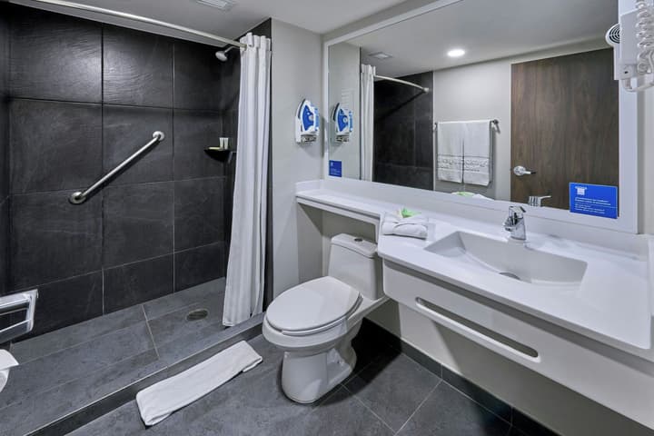 City Express by Marriott Ciudad de México La Villa