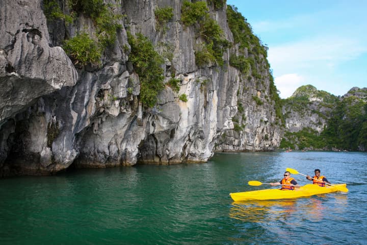 Halong Sapphire Cruise