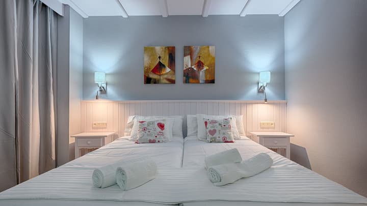 Hotel Ribaeta