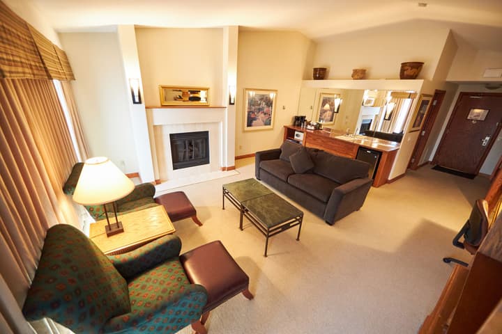 Jasper Inn & Suites by INNhotels