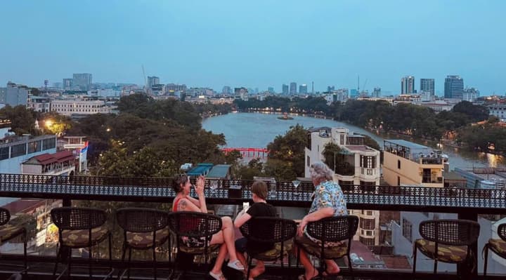 LUCIEN HANOI LAKESIDE HOTEL & ROOFTOP