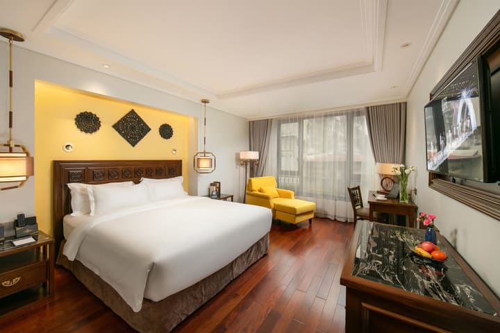 LUCIEN HANOI LAKESIDE HOTEL & ROOFTOP