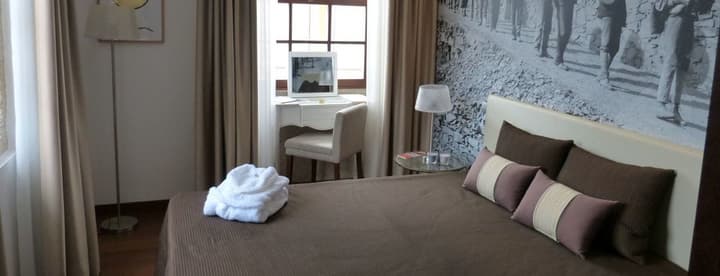 Oca Ribeira do Porto Hotel