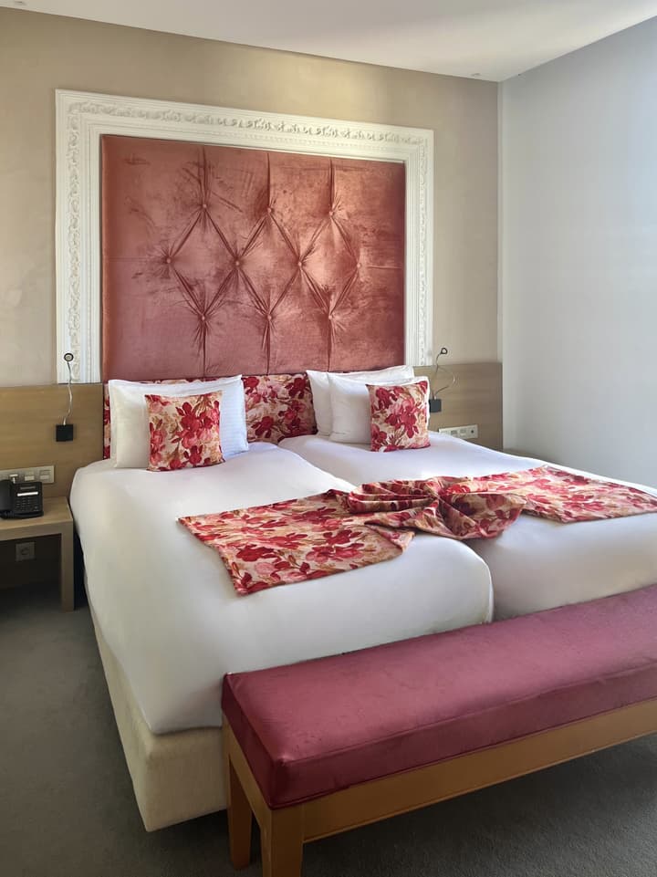Mandarin Palace