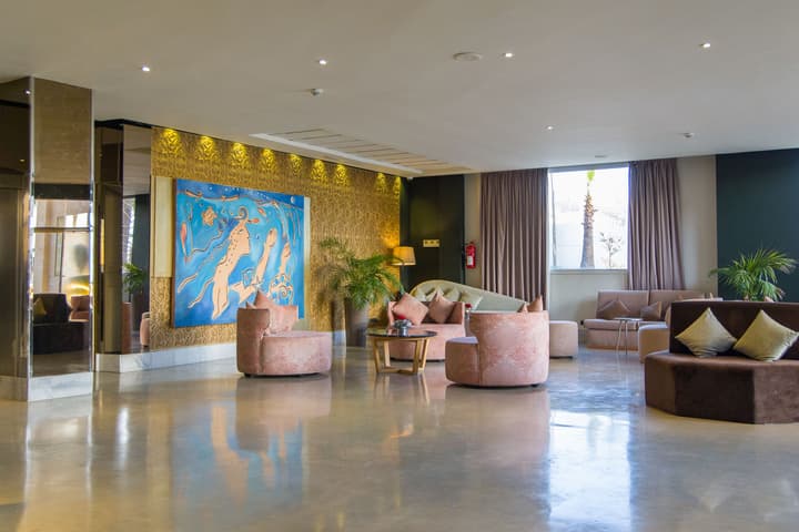 Mandarin Palace