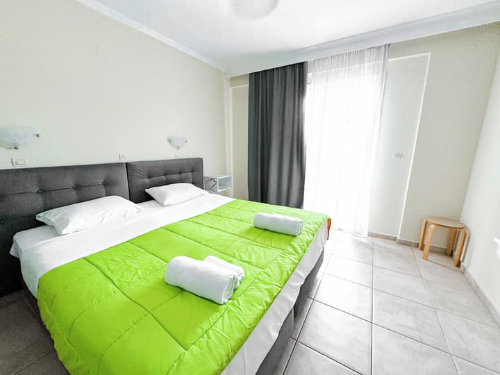 Kavos Plaza Hotel