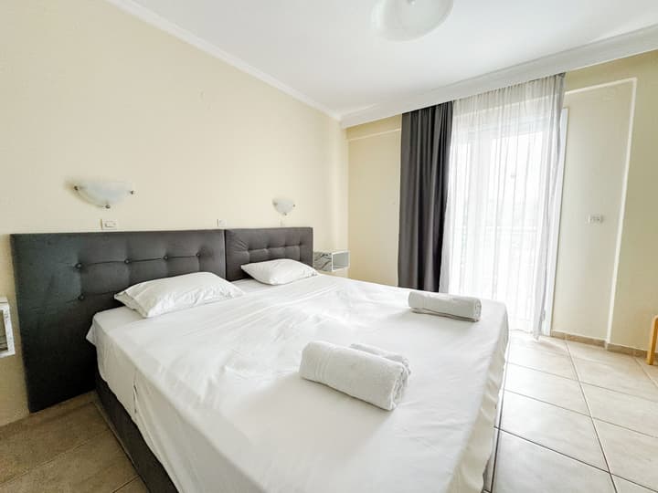 Kavos Plaza Hotel