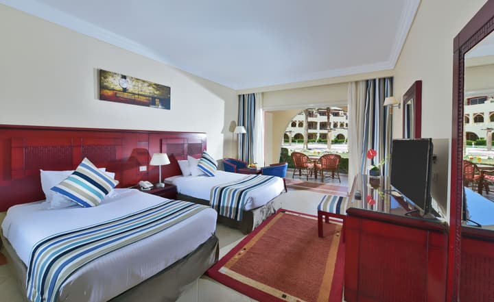Edge Rotana Sea Beach