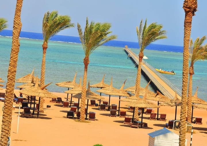 Edge Rotana Sea Beach