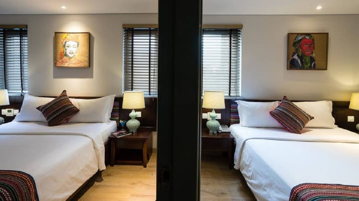 Au Lac Legend Hotel