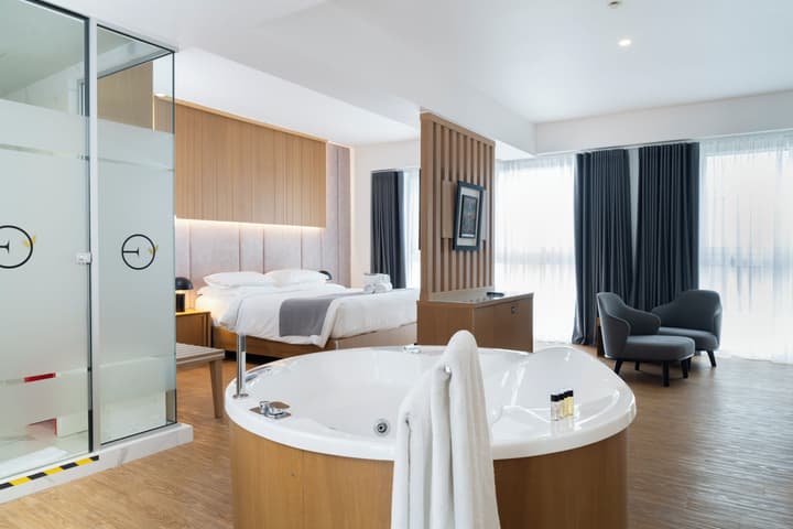 Elia Ermou Athens Hotel