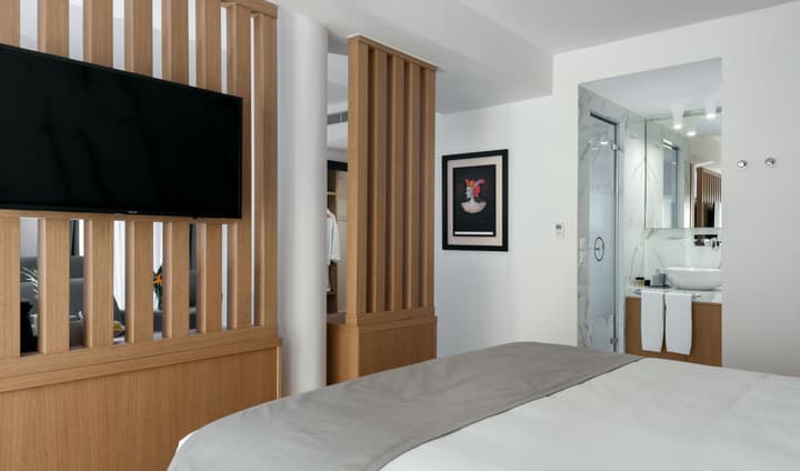 Elia Ermou Athens Hotel