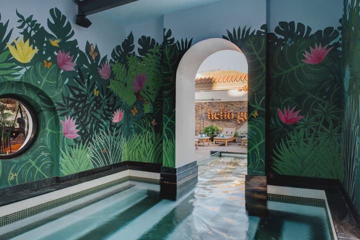 Gorgeous George by Design Hotels
