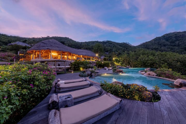 MATHIS Lodge Amed