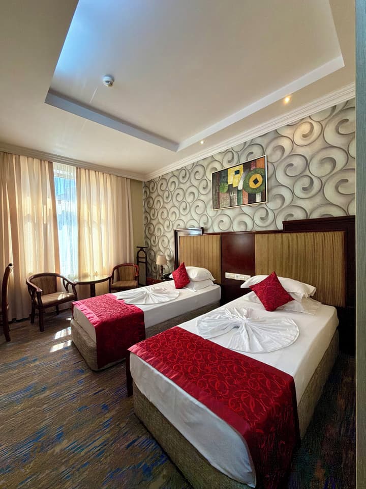 Royal Hotel