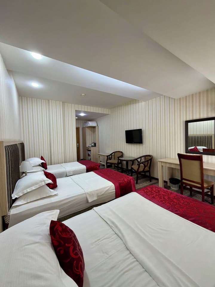 Royal Hotel