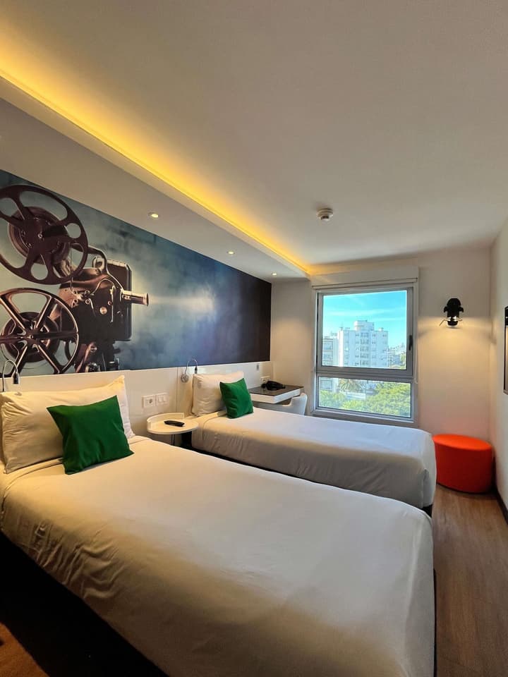 ibis styles Montevideo Biarritz Hotel