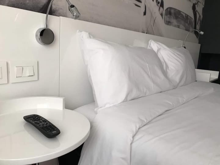 ibis styles Montevideo Biarritz Hotel
