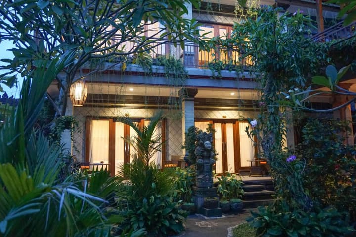 Three Brothers Guest House